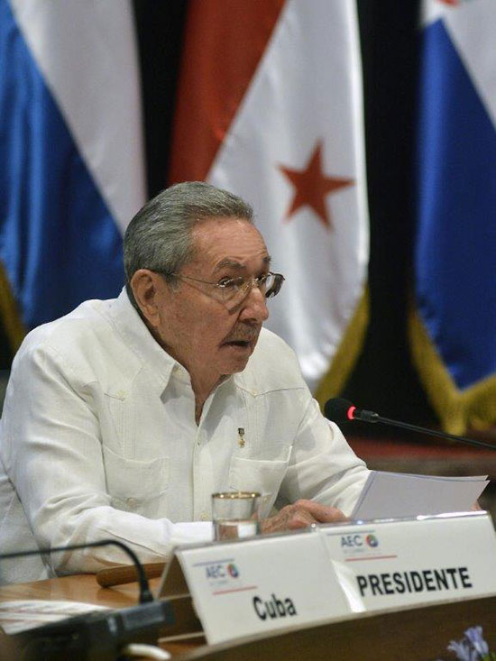 Raul Castro zur Eröffnung des Karibikgipfels in Havanna