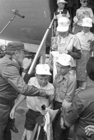 Kinder von Tschernobyl Ankunft in Kuba