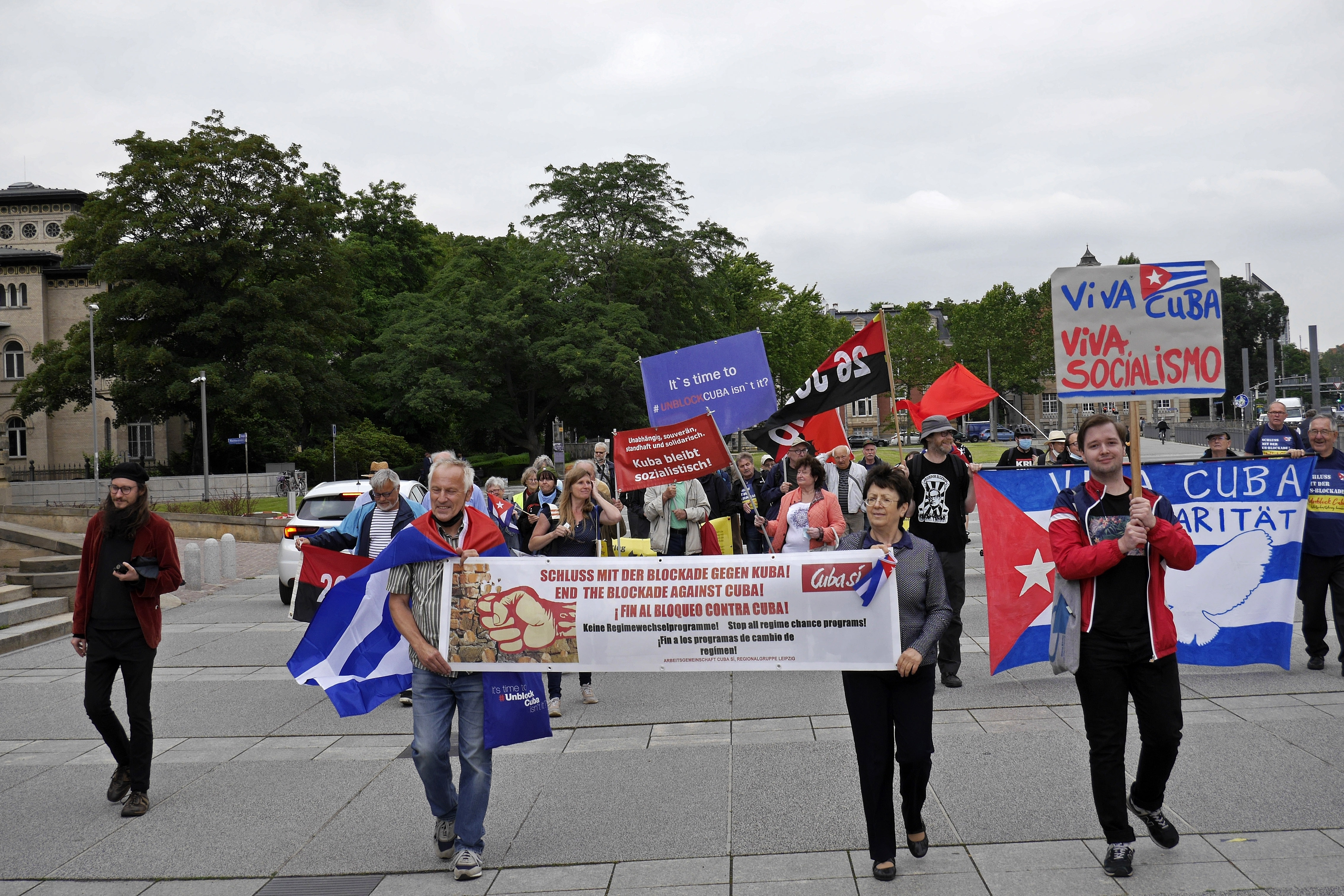 Protestaktion vor dem US-amerikanischen Konsulat in Leipzig