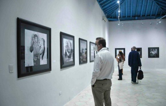 Gruppenausstellung zur Eröffnung der 14. Biennale von Havanna