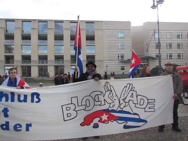Kundgebung gegen die Blockade gegen Kuba