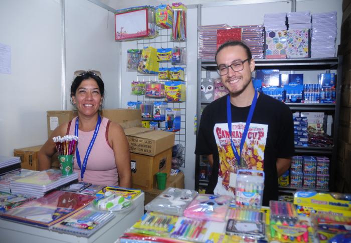 Schulbedarf auf der Buchmesse in Havanna