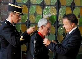Eusebio Leal Spengler erhält französischen Verdienstorden eines Kommandeurs der Ehrenlegion