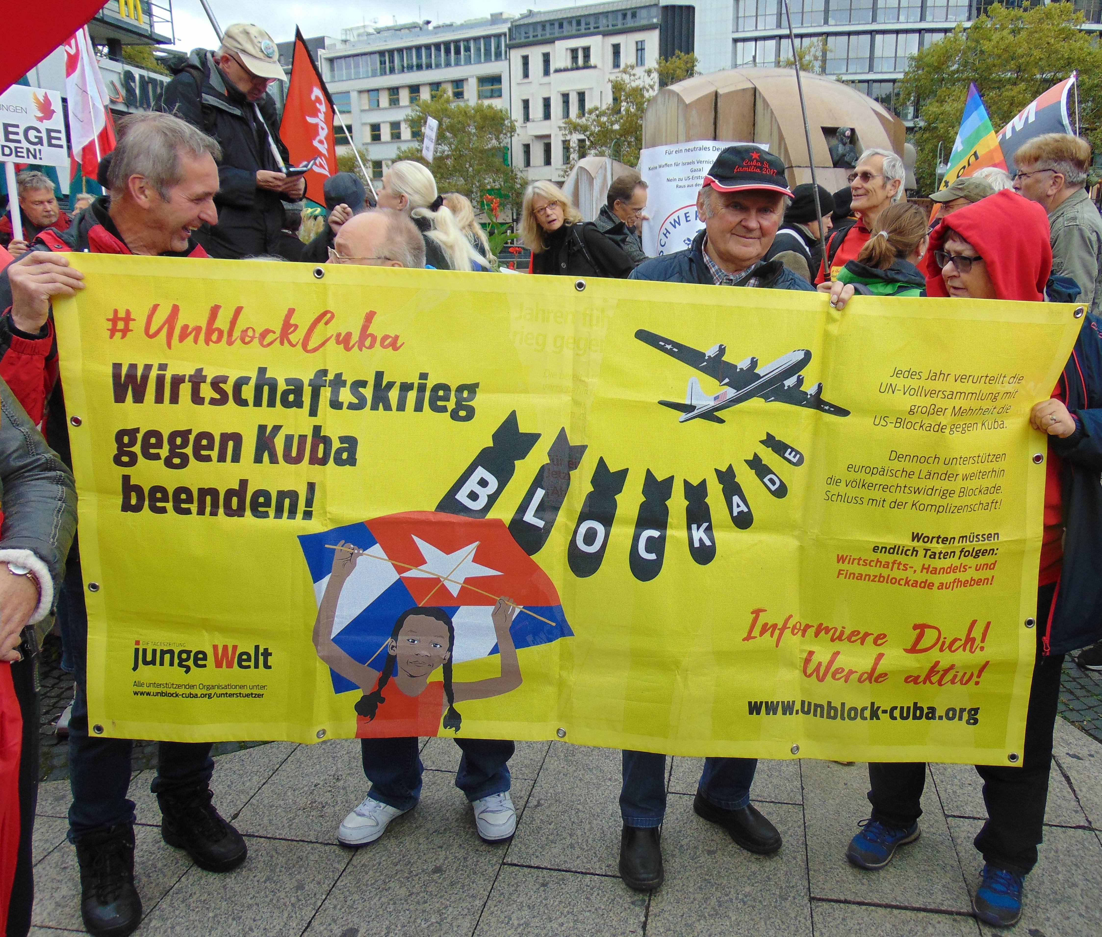 Auftaktkundgebung am Breitscheidplatz