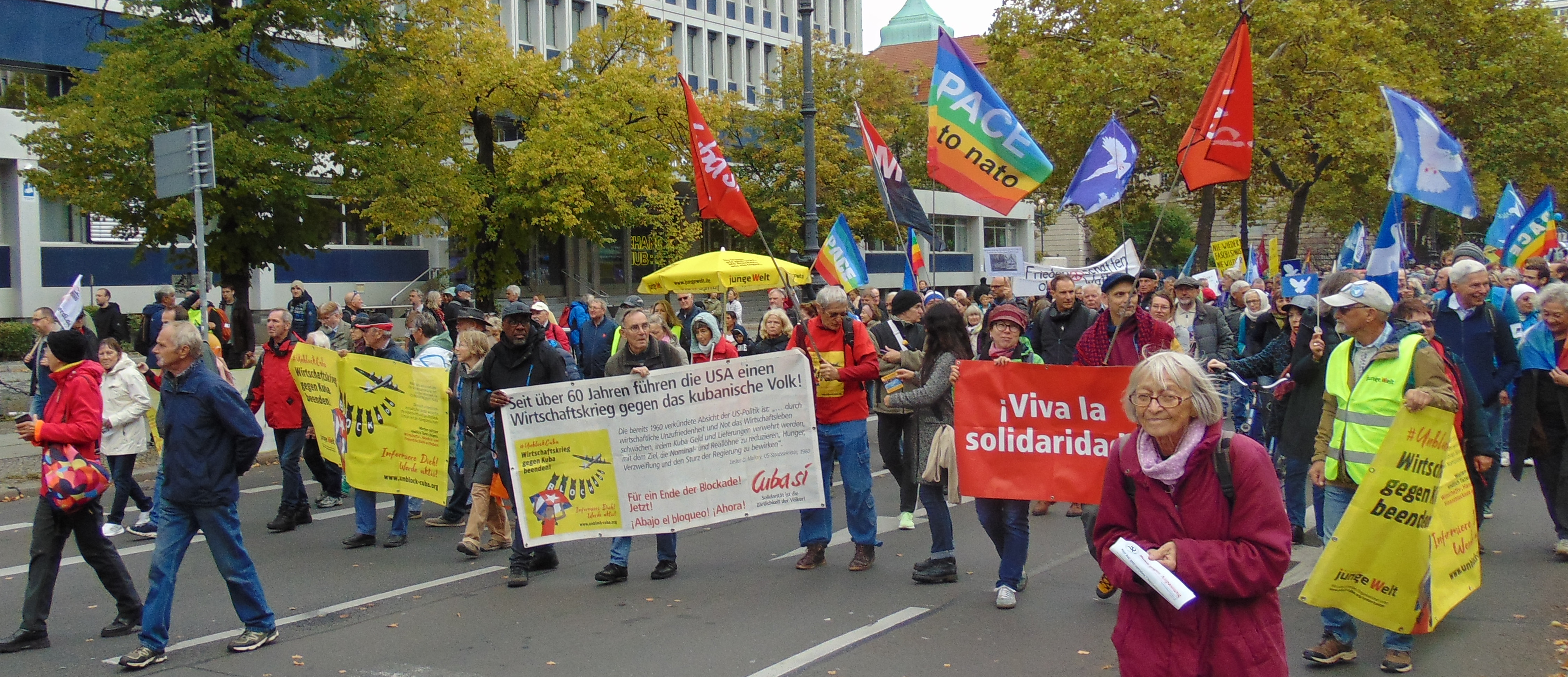 Kubasolidarität mit Friedensfreunden gegen Rüstungswahnsinn