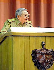 Raúl Castro vor der Nationalversammlung am 21. Dezember 2013